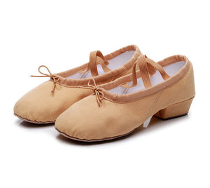 Kid Girls Heeled Canvas Dance Shoes with Split Sole